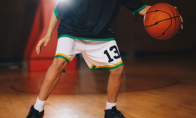 Teaching Basketball Skills To Elementary School Basketball Players